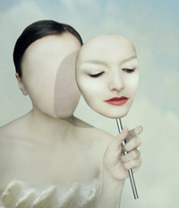 maskedwoman-yourstory2