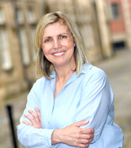 Dee Cowburn
